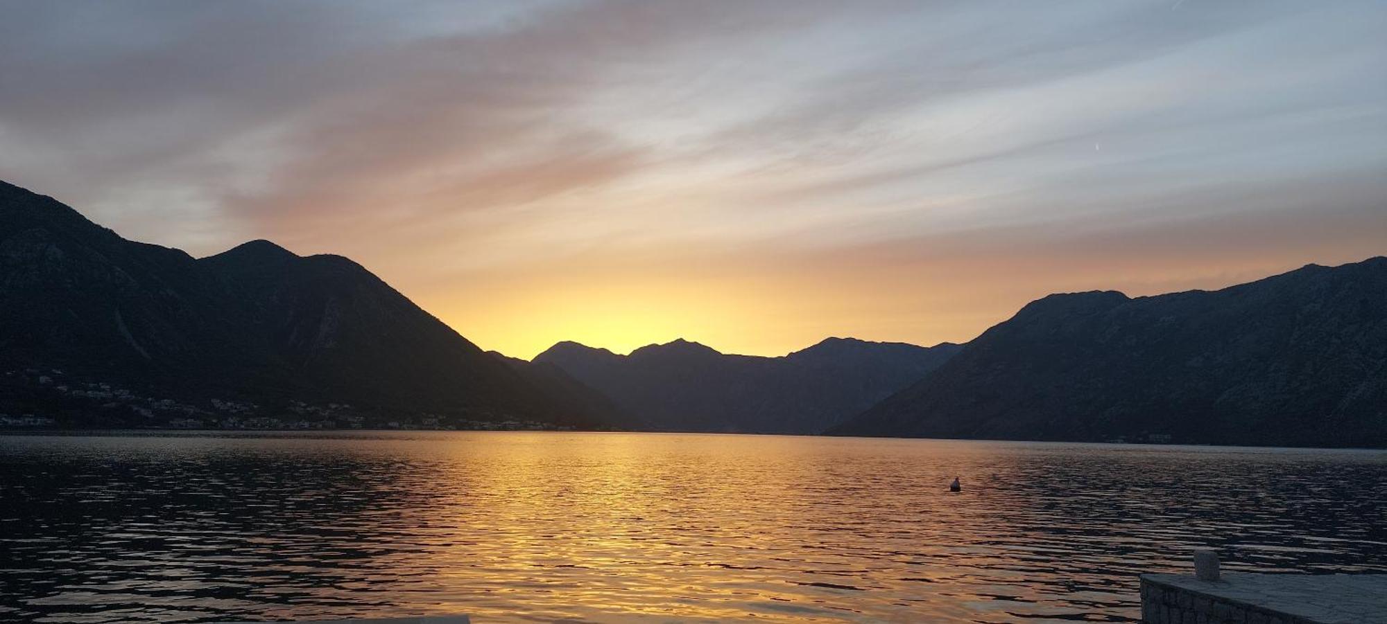 Apartments Boka Blue Dobrota Kotor Eksteriør billede