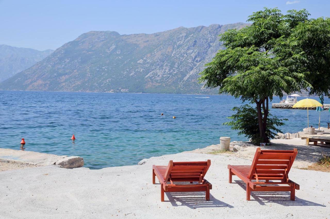 Apartments Boka Blue Dobrota Kotor Eksteriør billede