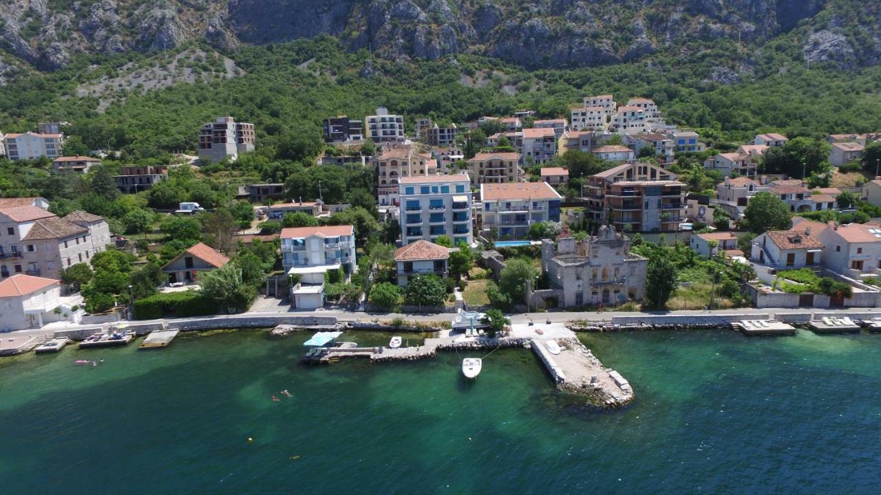 Apartments Boka Blue Dobrota Kotor Eksteriør billede